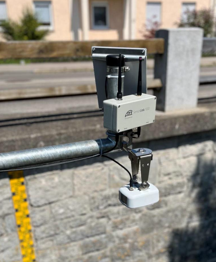 Datalogger IoT con sensore radar per la misura del livello